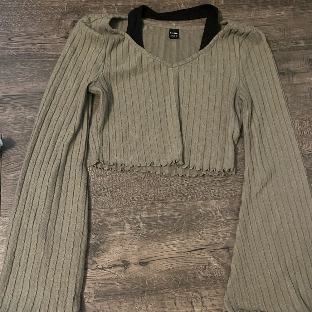 Ribbed Knit Cropped Sweater